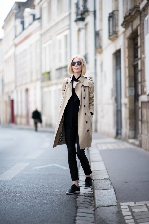 TAKE OUT THE TRENCH – STYLE PLAZA