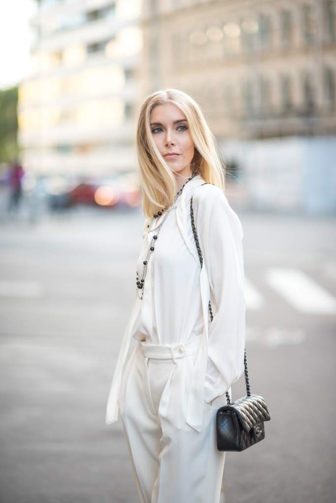 THE ALL WHITE LOOK – STYLE PLAZA